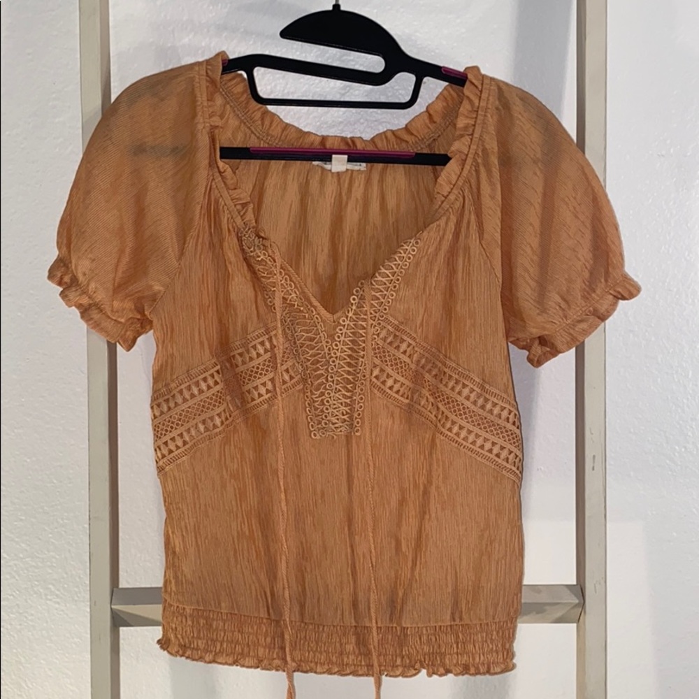 E & M puff sleeve peasant blouse